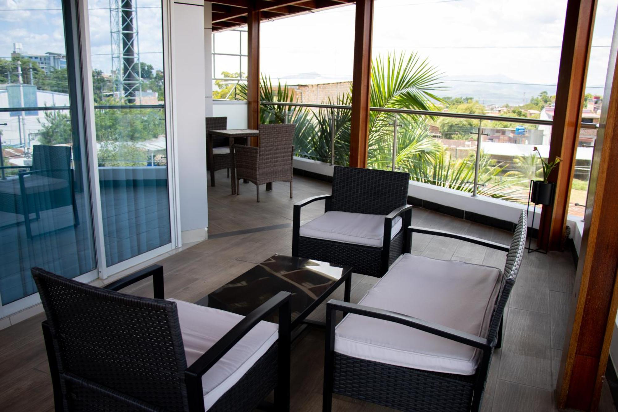 Rbb Brito Hotel Tarapoto Exterior foto